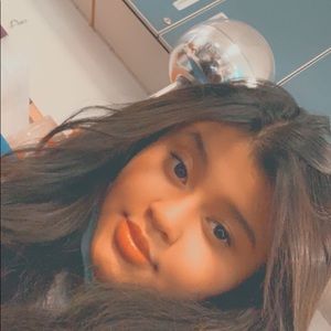 Meet your Posher, Araceli